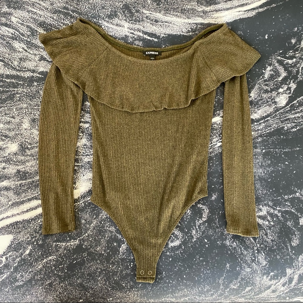 Express Women’s Ruffle Ribbed Dark Olive Green Thong Bodysuit S